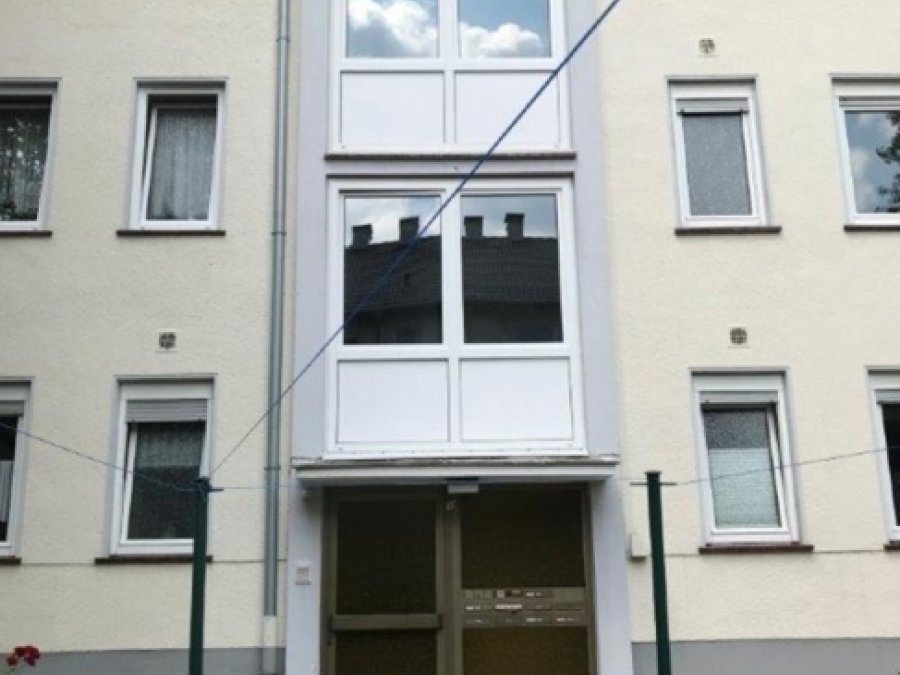 Kleine Erdgeschosswohnung in Solingen-Ohligs

Nähe S-Bahn Düsseldorf/Vogelsang