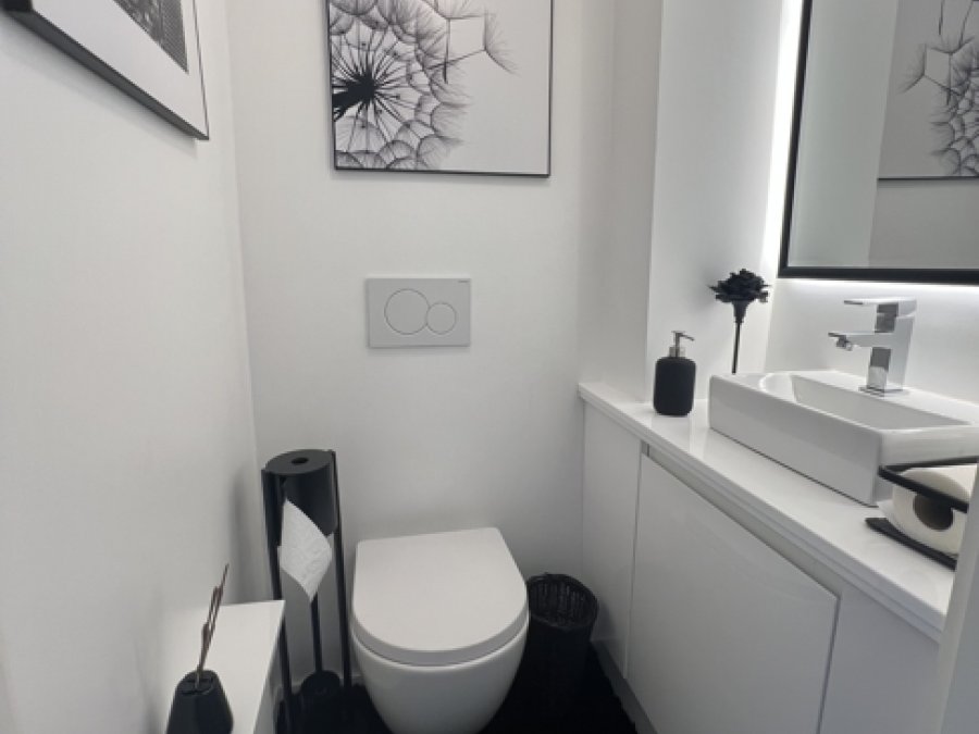 Topsaniertes großzügiges EFH in ruhig gepflegter Lagefür die große Familie