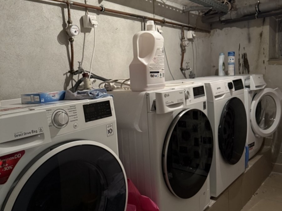 Saniertes Mehrfamilienhaus 

mit etablierter Gastronomie

in Solingen-Ohligs