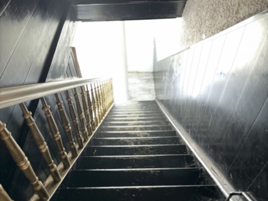 Gepflegtes Drei-Familienhaus

mit zusätzlichem Anbau (181qm)

in ruhiger Seitenstrasse