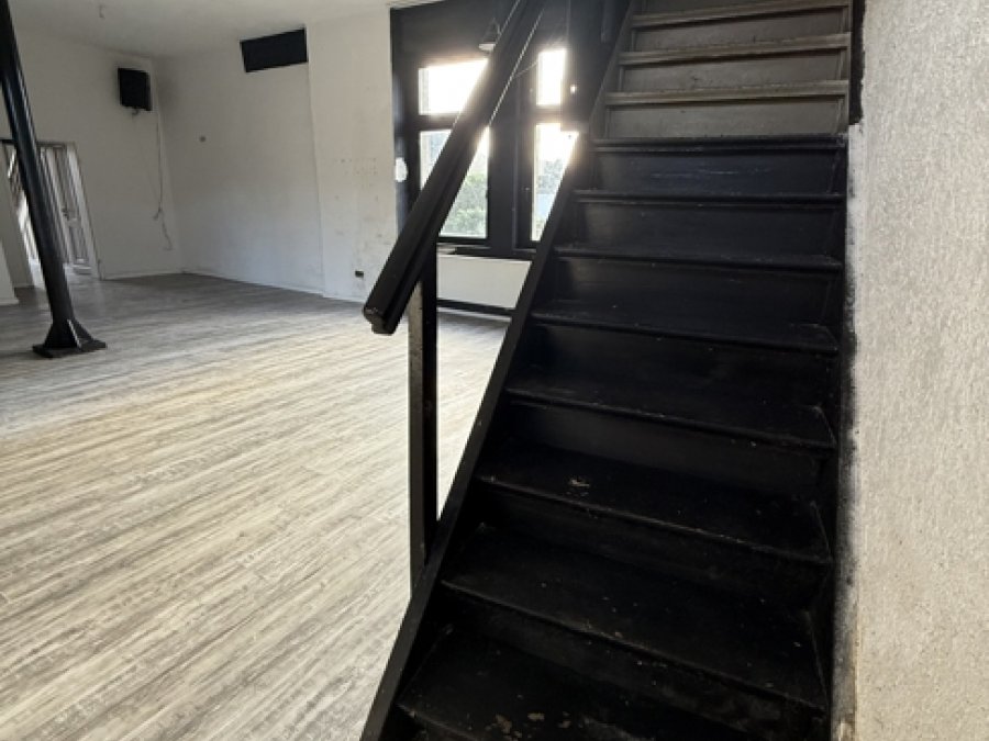 Anbau intern Treppenaufgang